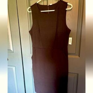 OLD NAVY DRESS SIZE LARGE SLEEVELESS BLACK POCKETS DARTS NWT
